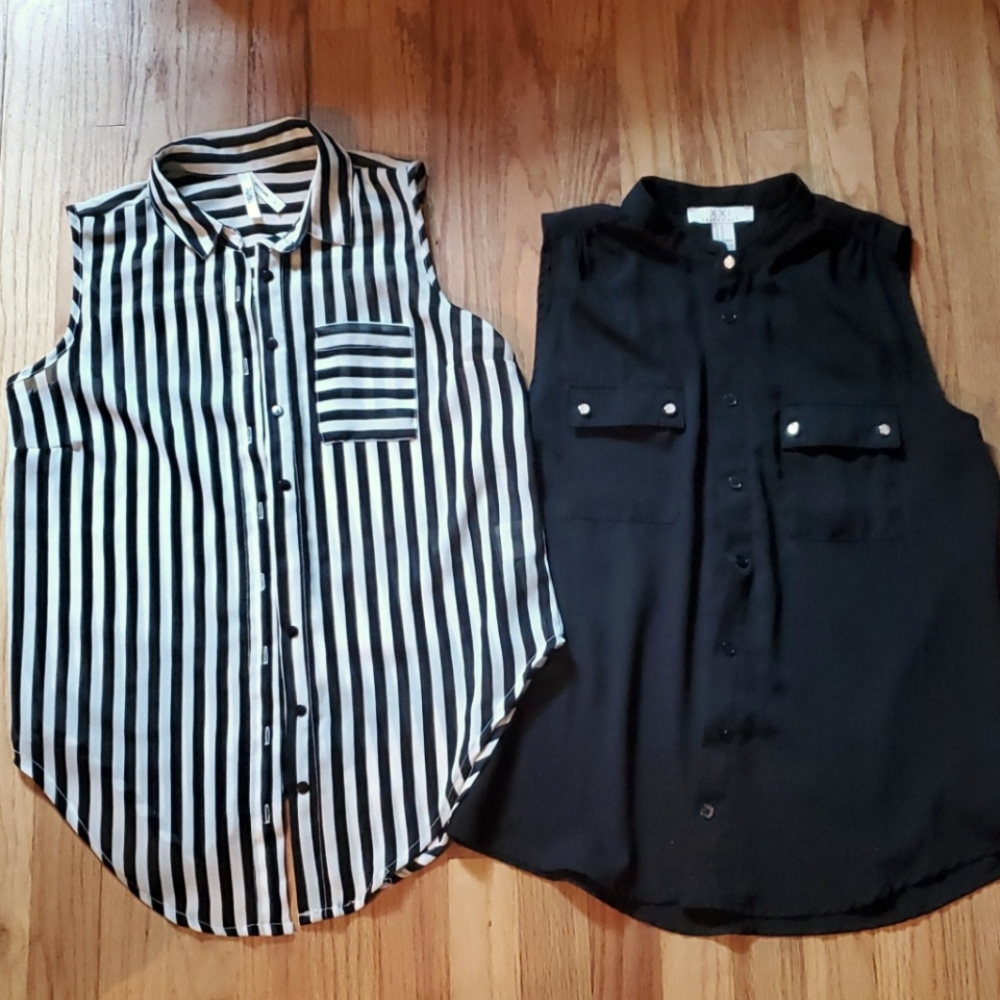 Forever 21 set of 2 button blouses